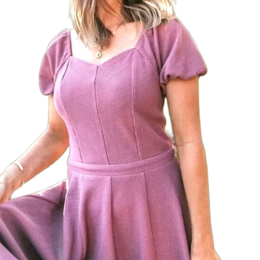 Elegant Mauve Puff Sleeve Dress